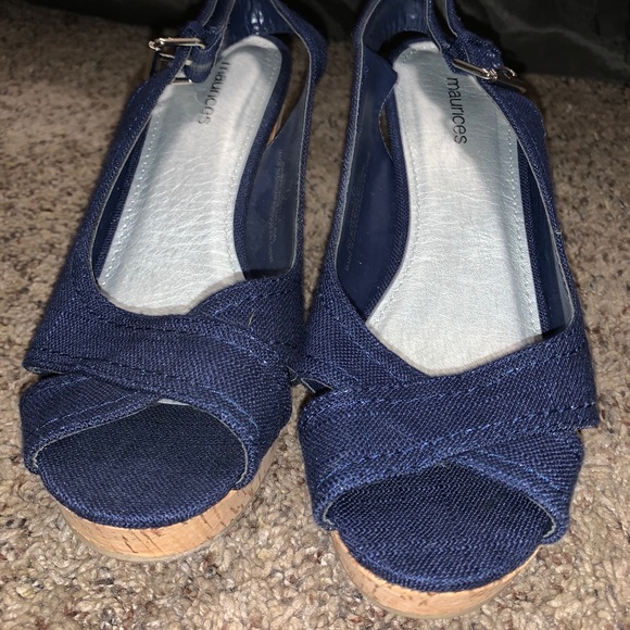 Wedge - Picture 4 of 4